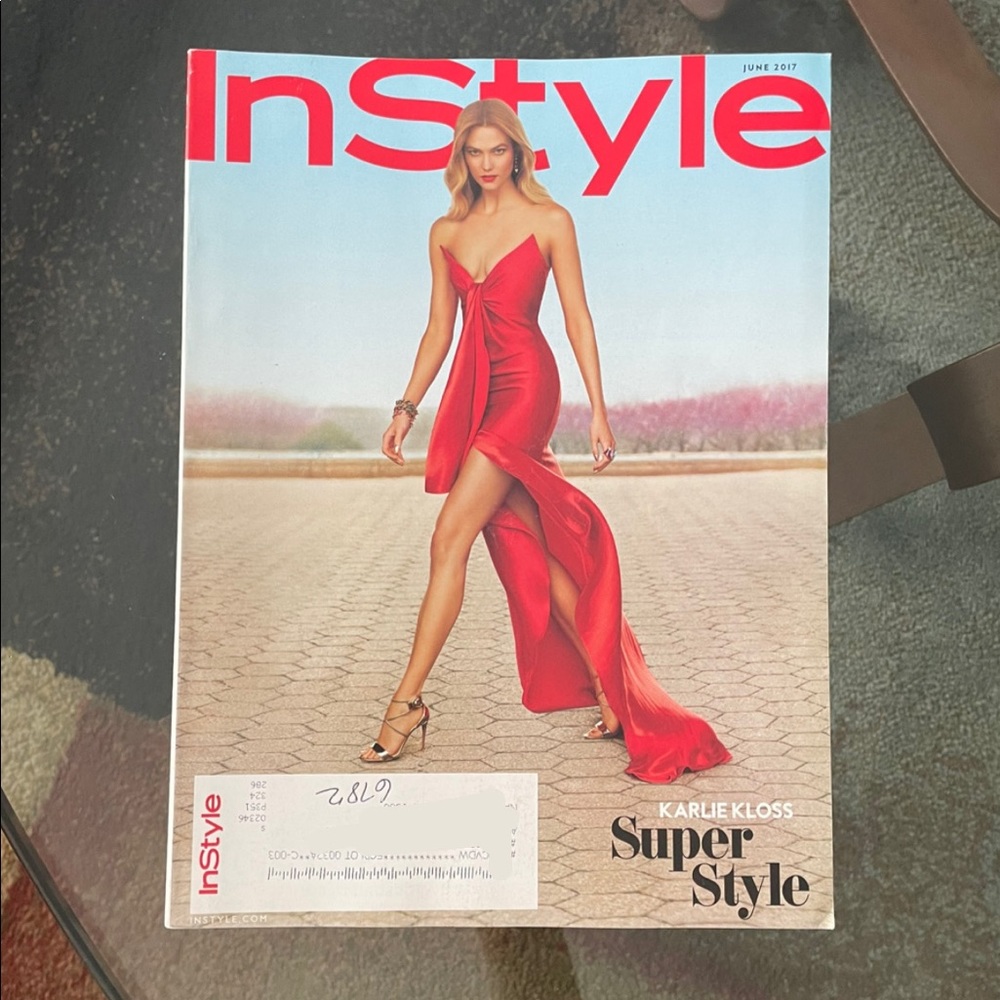 COPY - BOGO InStyle Magazine ❤️